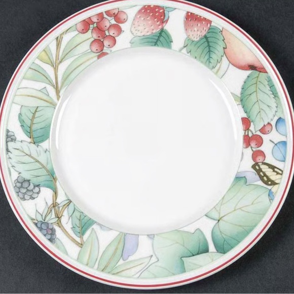 Villeroy & Boch Bread & Butter Plate . Set of 6. Buy 12 for $190